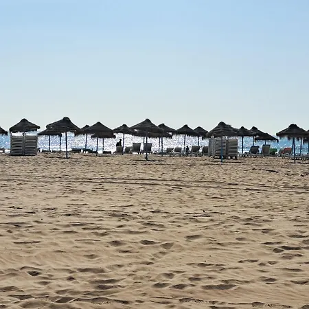 Full Equipped And Comfortable With Wifi Валенсия