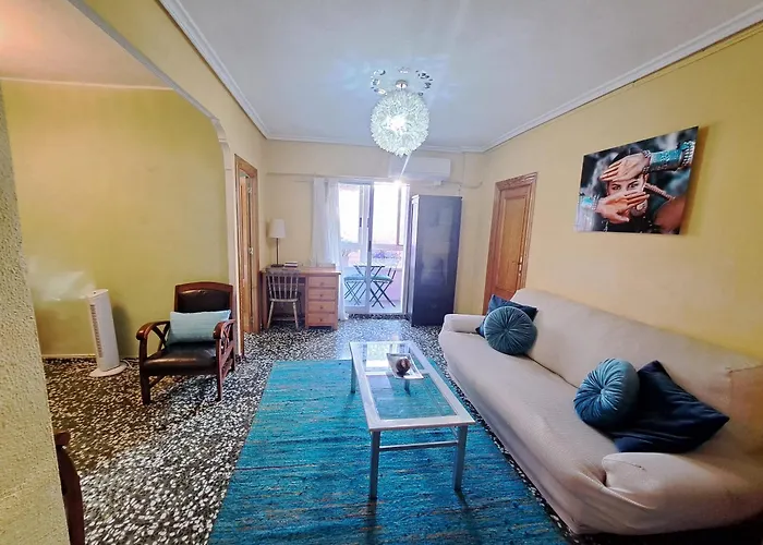 Full Equipped And Comfortable With Wifi * Валенсия