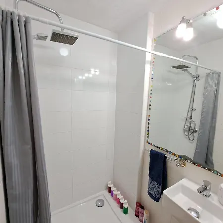 Full Equipped And Comfortable With Wifi Валенсия