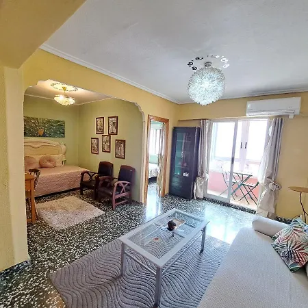 Full Equipped And Comfortable With Wifi Apartament