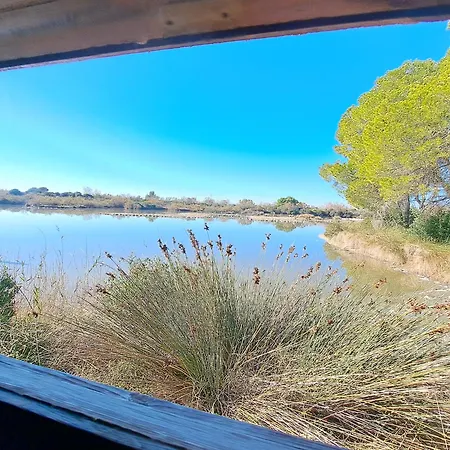 Full Equipped And Comfortable With Wifi *