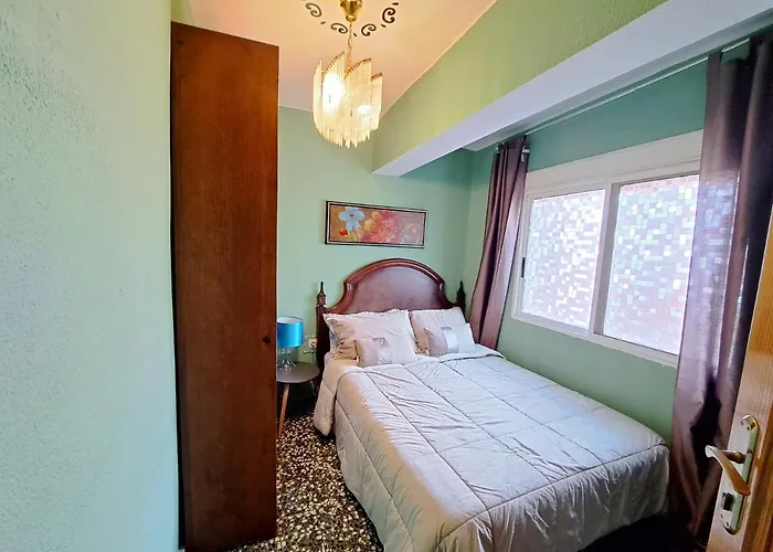 Full Equipped And Comfortable With Wifi Валенсия