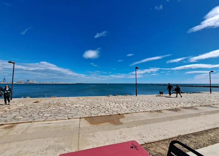 Full Equipped And Comfortable With Wifi Valencia